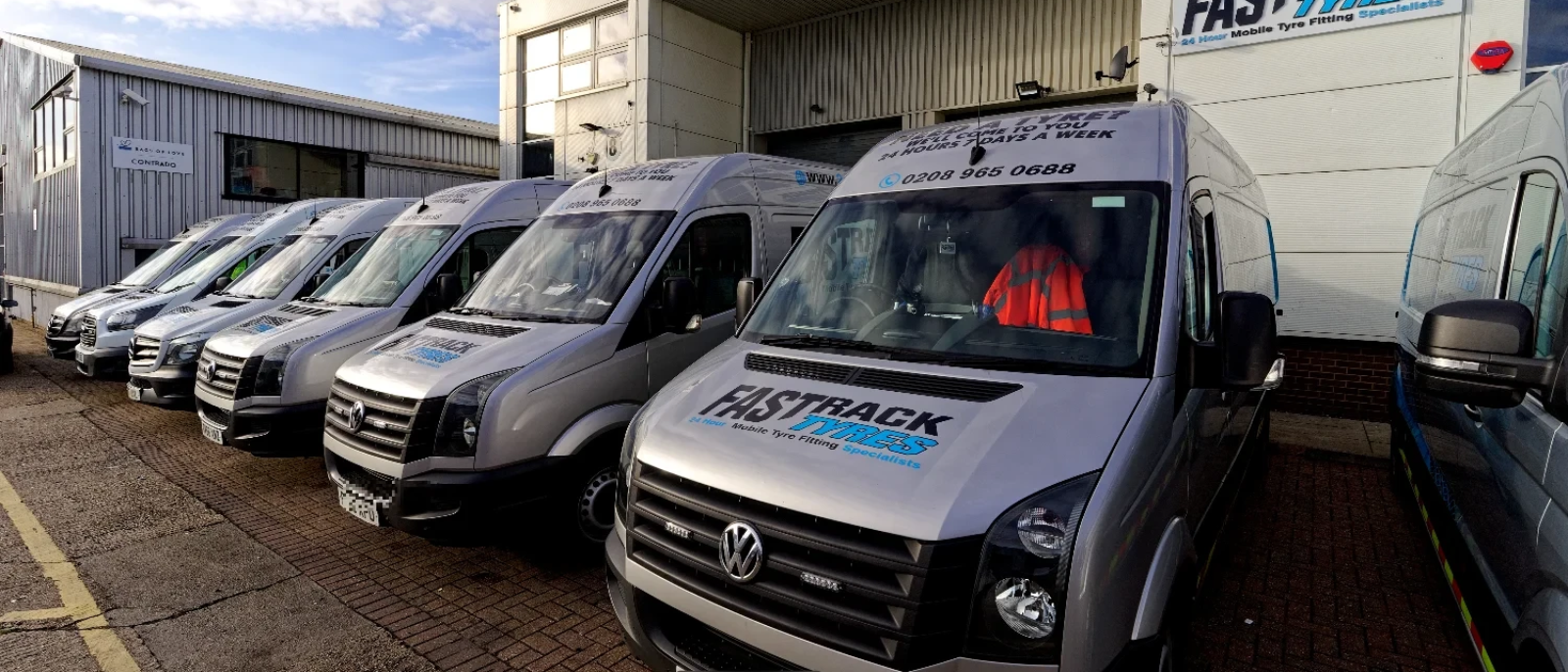 Fastrack Tyres mobile tyre service across London