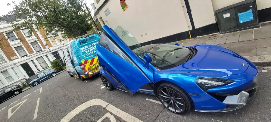 McLaren mobile tyre service in London
